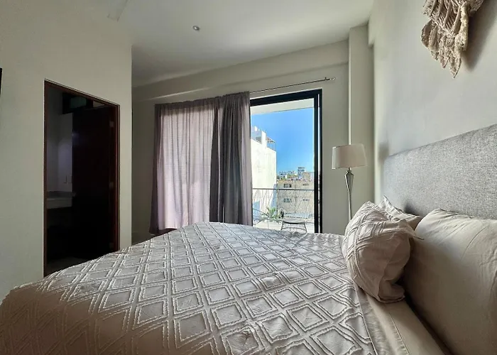 Ideal Area, Comfy Bed, 4 Blocks From 5th & Shops Playa del Carmen